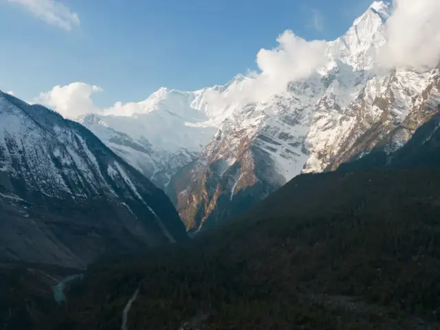 Nepal Motobiking ride photo, Manang Valley