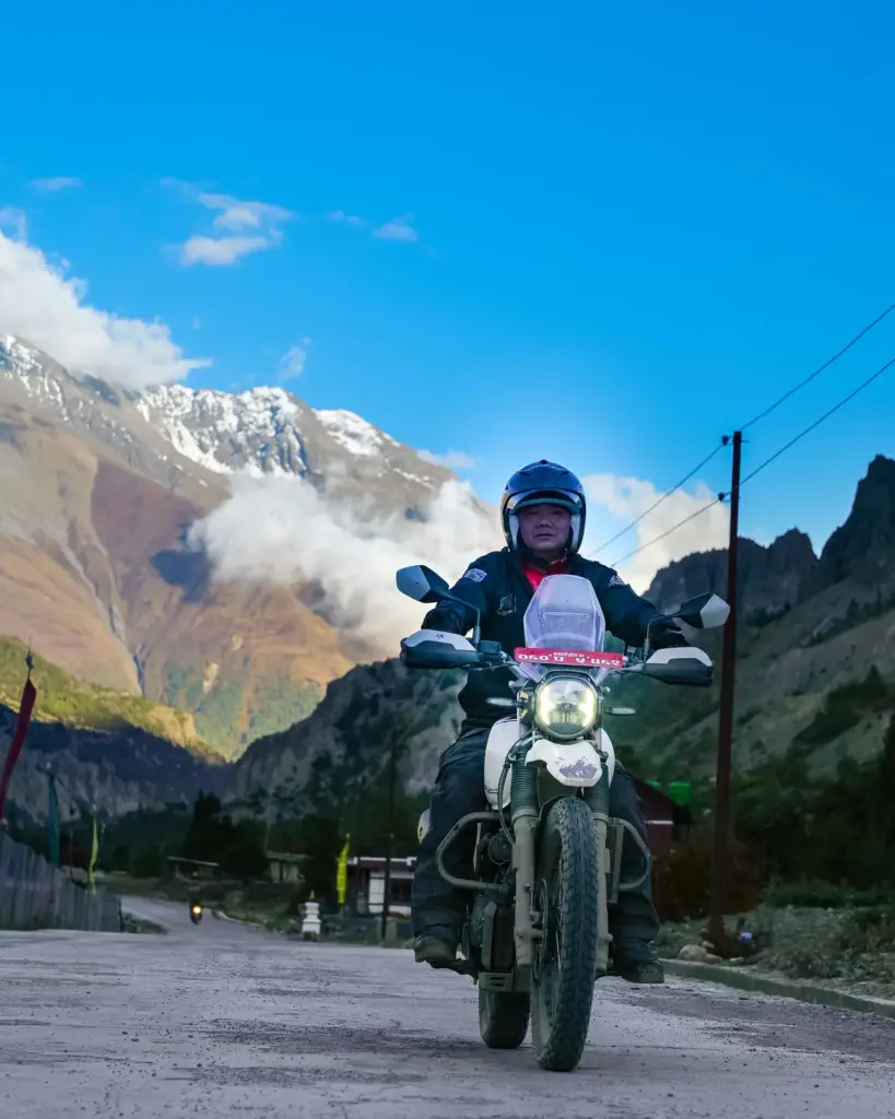 Nepal Motobiking ride photo, Manang Valley