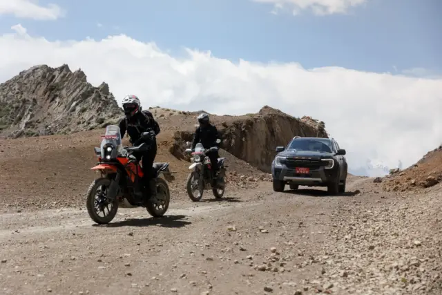Nepal Motobiking ride photo, Upper Mustang